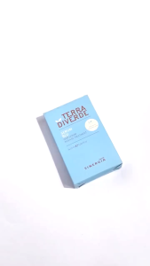 Terra diverde Blu serum 10ml glass ampoule packaging