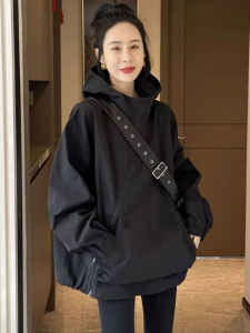 แจ็คเก็ตผู้หญิงฤดูใบไม้ผลิ 2025 ทรงหลวม ปกโปโล แขนยาว สีพื้น แจ็คเก็ตแบบลำลอง เสื้อโค้ทสำหรับใส่ทำงาน