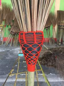 ไม้กวาด กฐิน งานบุญ ถวายวัด (ถักสวยงาม)