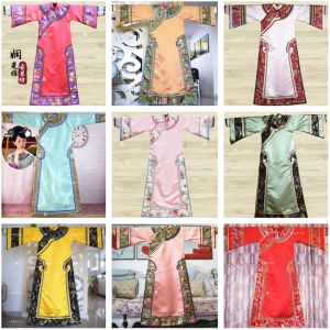 จักรพรรดิเฉียนหลงสไตล์ปักราชวงศ์ชิงแบบดั้งเดิมเฟอร์