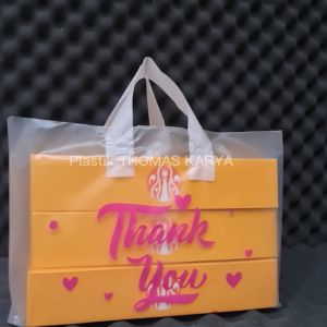 Kantong Plastik SOFTHANDLE 30x30 Motif THANK YOU PINK Box Donat isi 6 Box Hokben Coklat /Snack Ultah