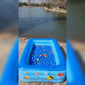 สระว่ายน้ําพอง สระว่ายน้ําเด็ก สระหนา 3 ชั้น 130/150/180/210 ซม. (เป่าลมไฟฟ้าฟรี) สระเป่าลม