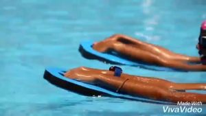 โฟมว่ายน้ำ EVA กระดานว่ายน้ำ(คละสี) โฟมเล่นน้ำ 45*29*2.8ซม สำหรับเด็ก/ผู้ใหญ่ รับน้ำหนัก90kg อุปกรณ์ว่ายน้ำ