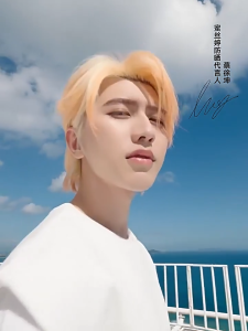 Mistine Sunscreen 40/60ML Sunblock Facial UV Shield SPF50+ PA+++ (Thailand)Matte Hydrating Primer