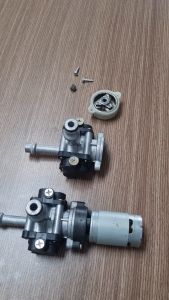 Đầu bơm nước máy rửa xe áp lực Hitachi bản nâng cấp mới với vòng răng và piston bơm kim loại. Không bao gồm mô tơ