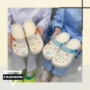 NQshop Hot Product รองเท้าหัวโตมาใหม่ แถมฟรีอะไหล่ตกแต่งทั้งเซ็ท เอาอะไรมาไม่คุ้ม ทรงสวย วัสดุยางอย่างดี สวมใส่ง่าย สบายเท้า ทนทาน กันน้ำ กันลื่น พื้นนิ่ม ลองเล๊ยยย