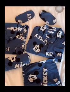 ins ชุดนอนคู่รัก ลายการ์ตูนมิกกี้ ฤดูใบไม้ร่วงฤดูหนาว แขนยาว ผู้ชายผู้หญิง นักเรียน ชุดนอนอินเทรนด์