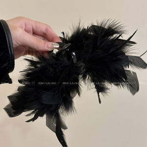 Black Ostrich Feather Shark Clamp Womens New 2025 Elegant Hair Clip Super Fairy Tale Back of Head Clip Fashionable Hair Accessories