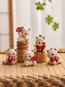 Cute Cat Figurine Desktop Decoration Office Car Stable Mood Mini Wealth Attracting Cat Resin Craft Creative Home Decor Gift
