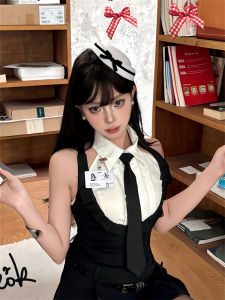 หมวกเบเร่ต์ผ้ากำมะหยี่สีดำขาวสไตล์นักเรียนวิทยาลัยสไตล์ฝรั่งเศสสำหรับผู้หญิง หมวกทรงกลมสุดน่ารักและหวานพร้อมโบว์ผีเสื้อ