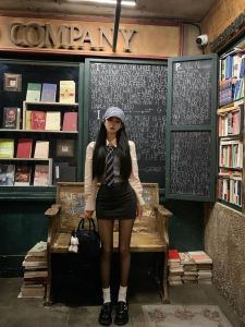 Bộ Đồ Học Sinh JK Áo Len Dệt Kim Cổ Tròn Màu Hồng Nhạt Váy Ôm Vừa Vặn Bộ Đồ Disney Dành Cho Nữ Bộ Quần Áo Học Sinh Phong Cách Hàn Quốc Mùa Thu