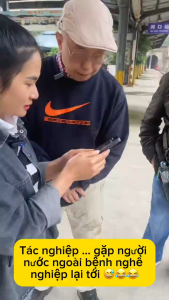 Máy phiên dịch ngôn ngữ SEKA CORISU Z9 hỗ trợ dịch offine 20 ngôn ngữ dịch giọng nói 2 chiều dịch ảnh văn bản ( Tặng tai nghe )