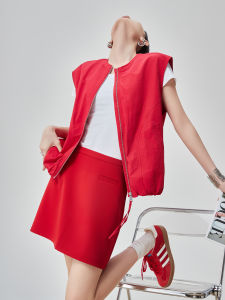 XIAODADEHUA | Dopamine Inspired Workwear Sleeveless Vest and Layered Half Skirt Set for Women