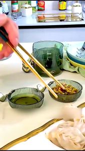 Bộ 4 Chén Dĩa Đựng Nước Chấm Có Khay Đựng Có Tay Cầm Tiện Dụng