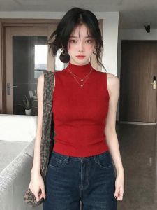 CHOEFULYN | Red Semi-high Neck Knit Vest Slim Fit