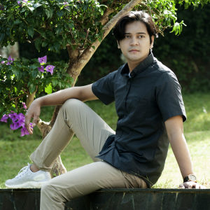 NFZ Kemeja Pria Lengan Pendek Slimfit Hitam Polos Murah 4995D