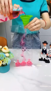 Kantong Cetakan Es Batu Serbaguna / Disposable Ice Making Bag / 10 Pcs Ice Bag 24 Cube Beku Praktis