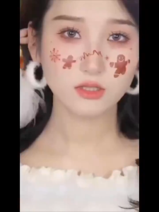 10ชิ้น สติกเกอร์รอยสักคริสต์มาส / สติกเกอร์แต่งหน้ารูปหัวใจคริสต์มาส / สติกเกอร์เพ้นท์หน้า / สติกเกอร์บลัชออนลายเกล็ดหิมะน่ารักสไตล์เอลค์ฮาโลวีนแบบใช้แล้วทิ้ง / สติกเกอร์ตกแต่งหน้าสำหรับงานปาร์ตี้คริสต์มาส