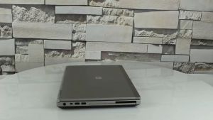 Laptop HP Elitebook 8460P i5 2520M ram 4G màn 14 HD+  win 10 pro mới 99% đủ phụ kiện (cài sẵn 10 game  & 10 phim)
