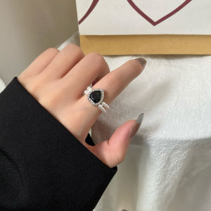 【♡Lovely girls house♡】แหวนคู่รักสำหรับผู้หญิงสร้อยมุกสองชั้นวินเทจเกาหลีวินเทจสีดำพีชแหวนแบบปรับขนาดได้ยืดหยุ่นหัวใจเครื่องประดับแฟชั่นหรูหรา