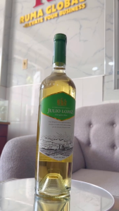 Vang Chile Julio Lopez Sauvignon Blanc 750 ml