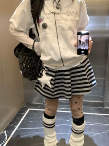 Váy Ngắn Chữ a Cạp Cao Kẻ Sọc Cổ Điển Cho Nữ Mùa Hè Thiết Kế Đa Năng Váy Ngắn Xếp Ly Che Mông Váy Ngắn Chữ a