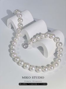 สร้อยคอไข่มุกเอดิสันสีขาวแบบเดียวกับเจนนี่ไข่มุกใหญ่หรูหราเบาๆประณีตแฟชั่นสำหรับคนกลุ่มหนึ่ง