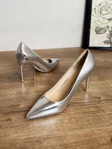 ทันสมัย รองเท้าส้นสูงปานกลาง ผู้หญิง รองเท้า ฤดูใบไม้ผลิ ฤดูร้อน ฤดูใบไม้ร่วง สไตล์ใหม่ Fly Swan Pointed Toe Slip-on รองเท้าเดี่ยวสําหรับเดรส