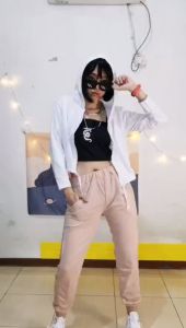 Jaket Crop Berkualitas Tinggi & Stylish untuk Musim Dingin