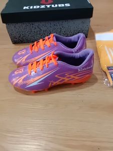 KIDZTUBS Sepatu Bola Anak Paket Komplit Sepatu Bola Tas Skin Deker Kaos Kaki Usia 6-10 Tahun Size 28 29 30 31 32 33 34 35 36 37 KDZ1010011525