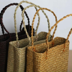 Túi cói vintage lên hình đẹp – túi xách cói dạo phố cafe travel