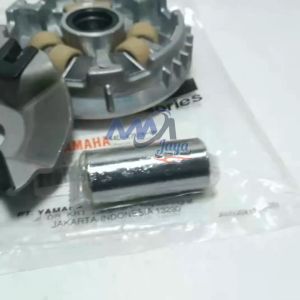 Rumah Roller Assy Set Xeon RC Xeon GT 125 44D Rumah Roller Assy Xeon Old Xeon RC Xeon GT 125 CC FACE