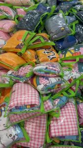 สำรอง ผ้าห่มนาโน 4 ฟูตูดิบ 120 x 180 ซม. สำหรับเด็ก เนื้อผ้าเนื้อ ไม่มีดัฏนตัว กระเป๋าซิปแถม เปิดโรงเรียน