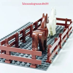 8pcs รั้วฟาร์มชิ้น 8pcs Building Blocks ชุดไม้สีน้ําตาลสําหรับ DIY ฉากสัตว์ฟาร์มสวนอาคารของเล่น