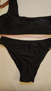 SHE-IN PREMIUM QUALITY SWIMWEAR / TWO PIECE / ONE SHOULDER TOP / PLAIN BLACK / MEDIUM