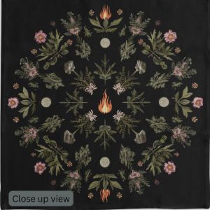 VIKAMA Dark Herbal Crystal Tablecloth Witch Ceremony Altar Cloth Magic Elements Tarot Divination Tarot Card Tablecloth