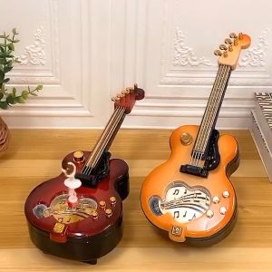Hàng sẵn Đàn Guitar Retro Kiêm Hộp Nhạc Cô Gái Nhảy Múa Đồ Chơi Âm Nhạc Vũ Công Nhảy Múa Trên Guitar