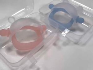 Baby Shine Teether Bayi Gelang Mainan Gigitan Bayi Silikon Lembut Free Box BPA Free