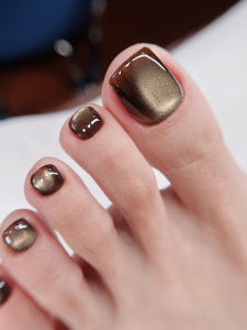 Wearable Amber Cats Eye False Nail Tips White Enhancing Nail Art Patches for Pregnant Women And Teenage Girls