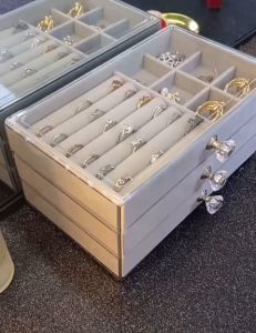 Multilayer Jewellery Accessories Organizer Acrylic Drawer Box | Pengatur Aksesori Perhiasan Lapisan Kotak Laci Acrylic | 首饰盒高档精致防氧化多层大容量家用耳环耳饰耳钉收纳盒