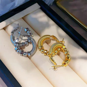 Stylish Metal Circular Earrings for Women Goth Girls In Europe and America With A Sense of Design Simple Jewelry Set For 2024