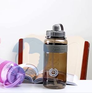 Bình đựng nước thể thao tập gym đi học từ 06 - 2 lít chai nhựa 1l 2l chia vạch tặng dây đeo vòi ống hút