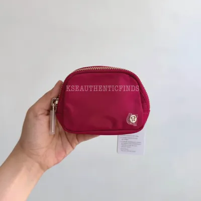 LULULEMON Everywhere Belt Bag Nano Wallet 🇨🇦