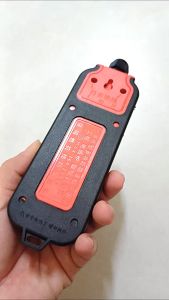 Ổ cắm điện chống rơi chống cháy nổ cho thiết bị công suất cao dễ lắp đặt với ốc siết giữ dây điện chống nước chống tuột