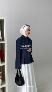 Ghanimi - Cia Shirt  / Atasan Wanita / Kemeja Korean style / Kemeja Denim / Kemeja Wanita