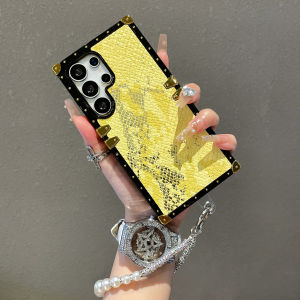 Snake Skin Pattern Pearl Wrist Chain Case for Samsung Galaxy S22 S23 S24 Ultra S25 Edge S24FE Straight Edge Shockproof Cover
