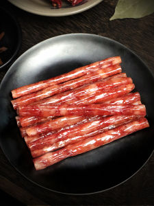 Guangwei Cocktail Sausage Whole Box Commercial Wholesale Fine Mini Sausage 150G Sweet Sichuan Hot Pot BBQ Skewers Ingredients