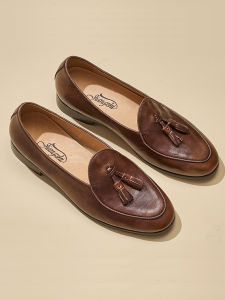 Elegant Gentleman British Casual Tassel Loafers Mens Genuine Leather Slip-On Trendy Toe Head Penny Shoes Breathable round Toe