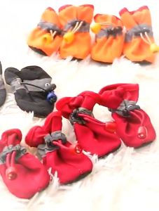 Pet Dog Shoes Care Waterproo Shoes Anti Slip Shoes To Protect Cat and Dog Rain Shoes Boots 4Pcs