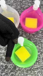Paket Tempat Sabun Cuci Piring + Spon Dispenser sabun Cuci Cair 2 in 1 Wadah Sabun Cuci Piring Bulat